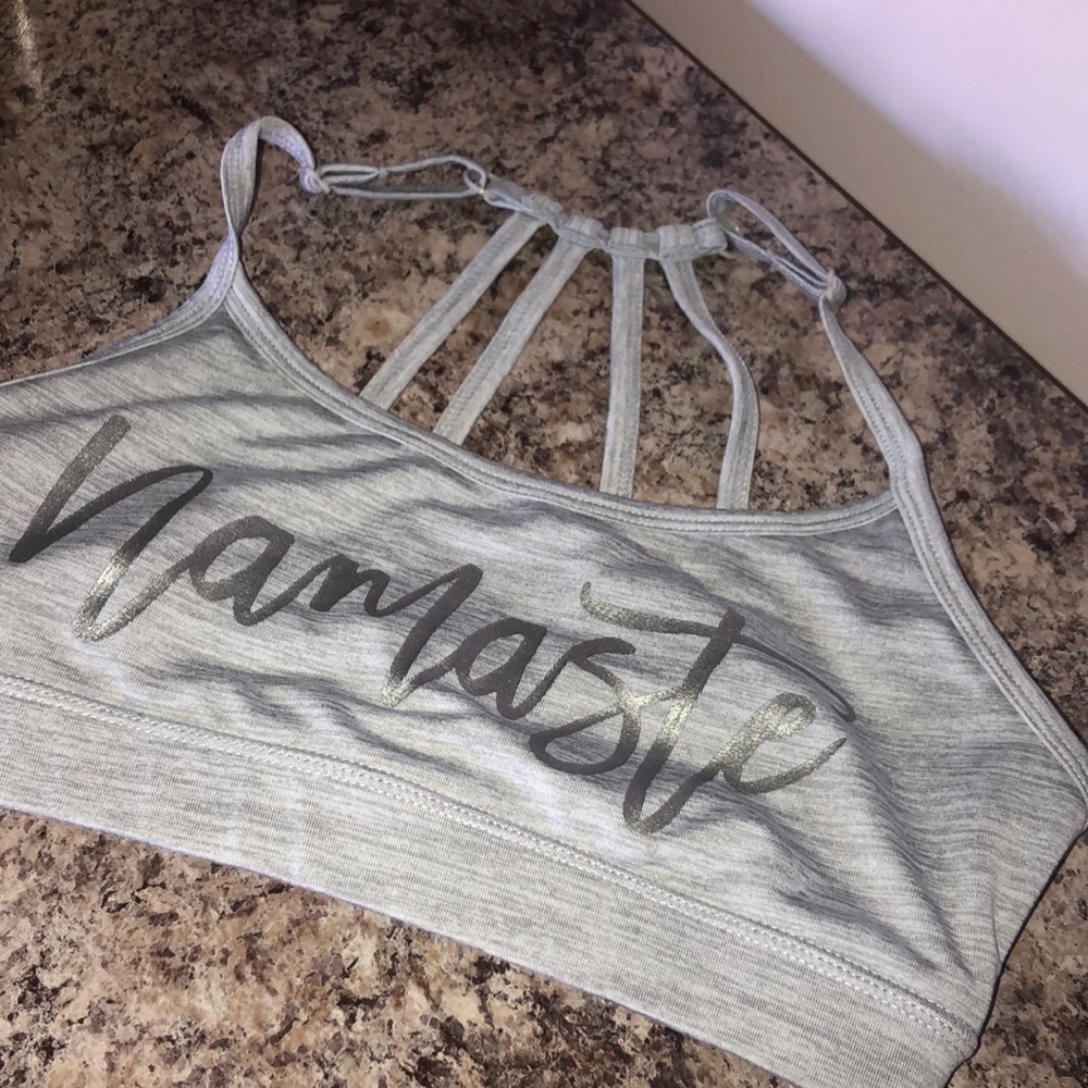 NWOT sports bra. Size XS
